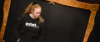 Alice satsar på att bli skådespelare