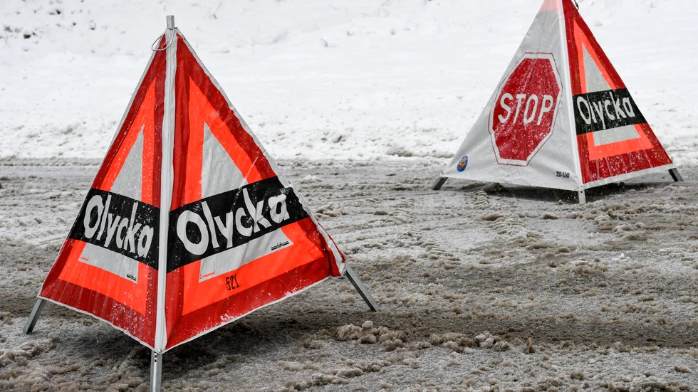 Ambulans larmades till Skutskär på måndagseftermiddagen.