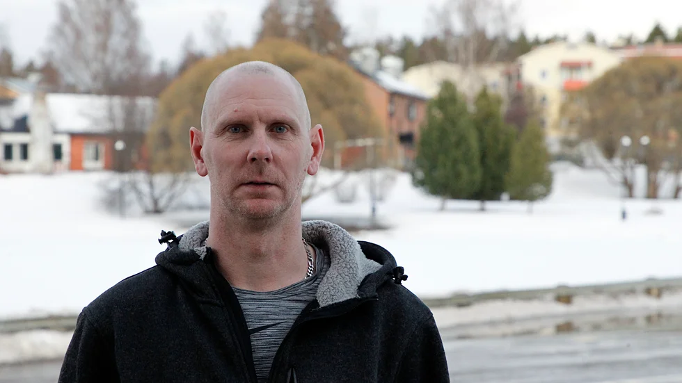 Försäljningen av julskinka har minskat med ungefär 20 procent de tio senaste åren och allt fler vill ha en ekologisk skinka från en lokal producent före julskinkan i matbutik.