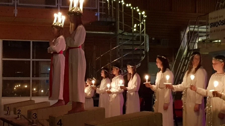 Årets lucior hos SK ENA heter Linnea Alvin och Thea Eriksson.