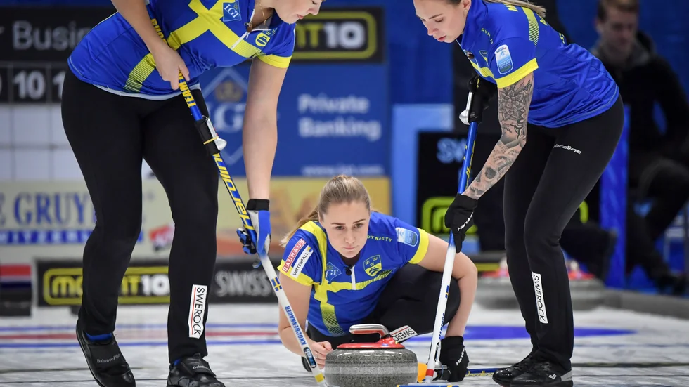 Curling har spelats i över 500 år.