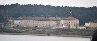 Limousin började brinna i Eldsundsviken