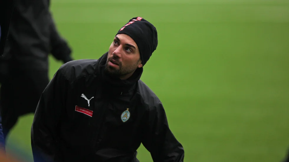 Gabriel Somi som är nära att skriva på för AFC har anslutit till klubbens träningsläget i Turkiet.