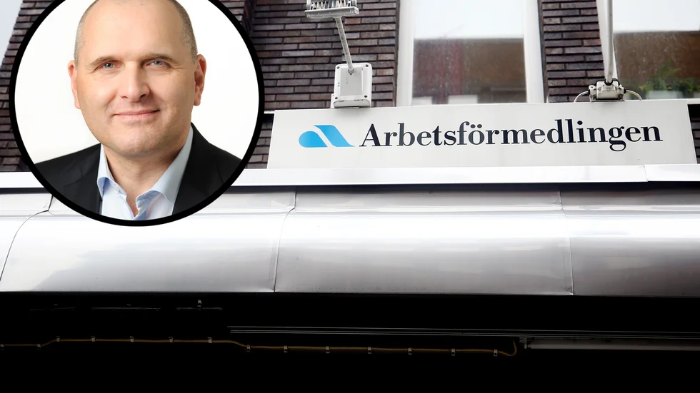 "Varslen kommer att fortsätta att öka, samtidigt måste vi parallellt se på motåtgärderna regeringen och samarbetspartierna presenterar", säger Hans G Larsson, pressekreterare på Arbetsförmedlingen.