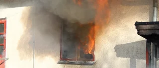 Brand utanför Boet förstörde sidobyggnad