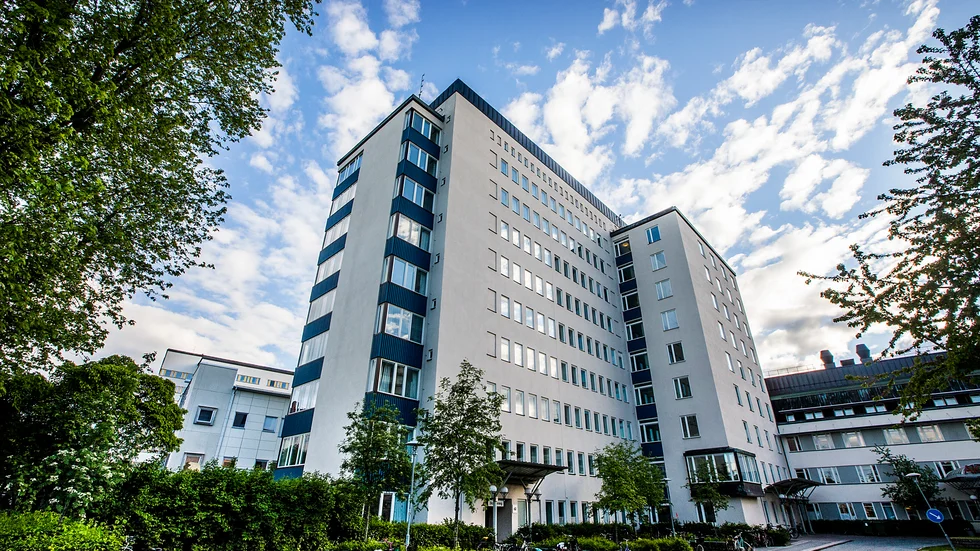 "Sparkraven på Akademiska sjukhuset bör dras tillbaka eller stoppas" tycker Christer Tengvar. 