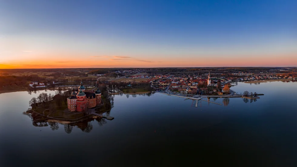 Måndagen den 16 mars klaffade allt för att det här fotografiet skulle kunna tas av Ralf Lukovic. Men kort efter dess tillkomst kraschade drönaren i en trädkrona i Lottenlund, grönområdet mellan slottet och stadskärnan.