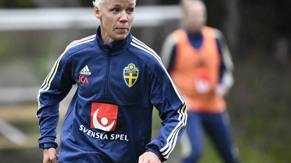 Caroline Seger var sliten efter segermatchen mot Argentina och dök inte upp i den mixade zonen.