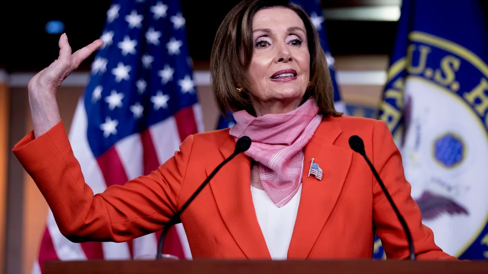 Nancy Pelosi ger Joe Biden sitt stöd. Arkivbild.