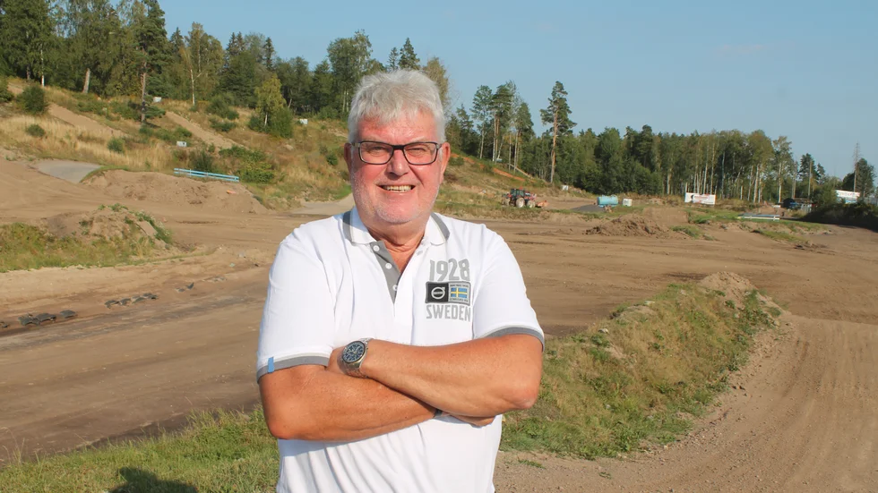 SMK Motalas bilsportordförande Boije Ovebrink utlovar en festlig sommar på Dunteberget. 40-årsjubileum för Folkracefestivalen och race med internationella veteranbilar väntar i sommar.