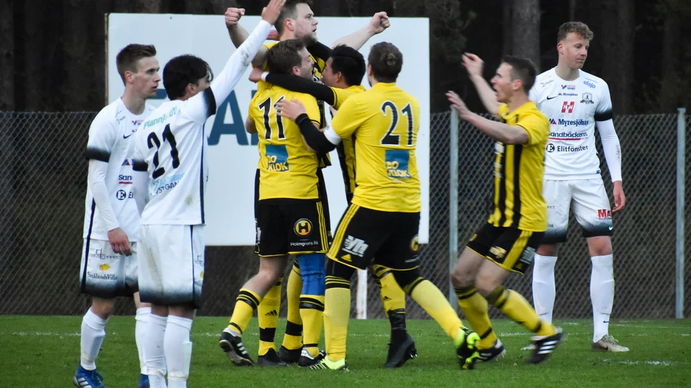Rasmus Bexell är tvåa i Gullringens skytteliga på 2010-talet.