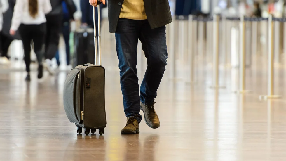 Regeringen tar på sig ett väldigt stort ansvar om man inte går de regionala flygplatserna till mötes. Medarbetare riskerar sina jobb, kommuner riskerar sin tillgänglighet men hela landet riskerar nu en väsentlig del av vår beredskap. 