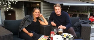 Bodström och Brunell cyklar ut med sin bok 