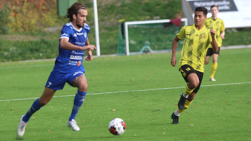 David Strömgren har spelat över 200 matcher för Värmbols FC. Nu står det klart att det inte blir fler. Ny klubbadress kan bli Ericsbergs GoIF.