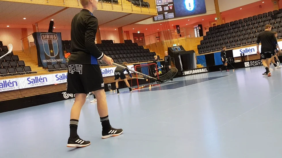 Sirius värmer upp inför matchen mot Falun.
