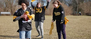 Ny trio kryddar jazzen - med amerikansk fotboll