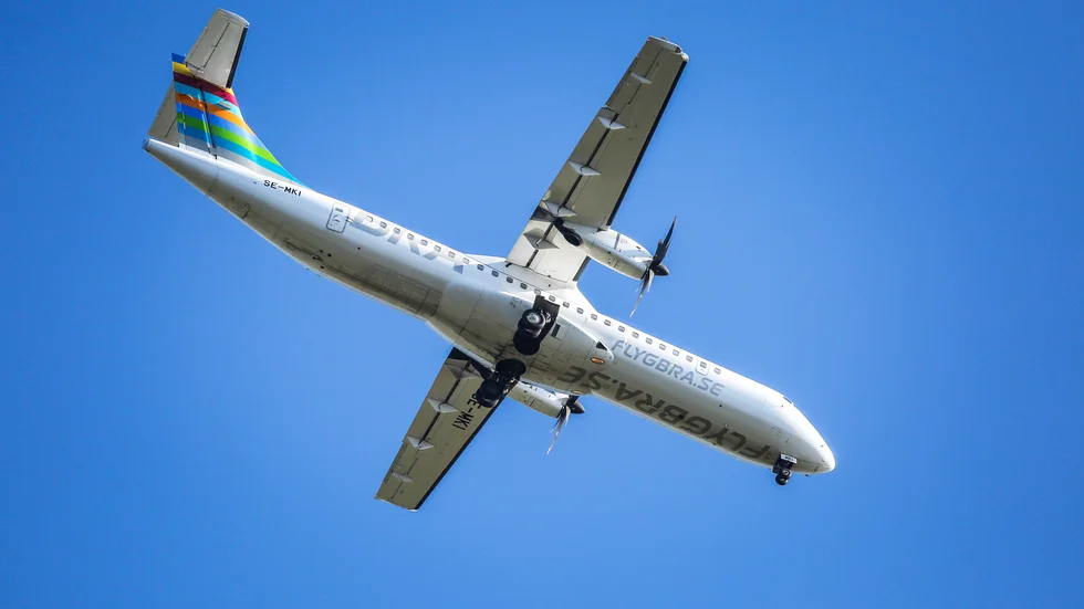 Flygbolaget BRA, som står för merparten av trafiken till och från Visby, kommer inte att ha någon egen trafik från och med årsskiftet. Istället kommer bolaget att flyga på uppdrag av SAS.