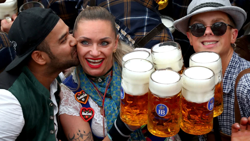 Så här såg det ut i München i fjol – i år blir det ingen Oktoberfest. Arkivbild.