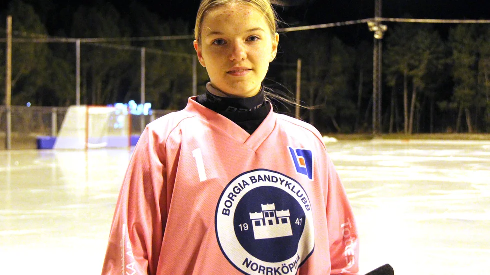 Borgias målvakt Selma Grundström, 14 år är aktuell för F17-landslaget och hemmamästerskap 2021.