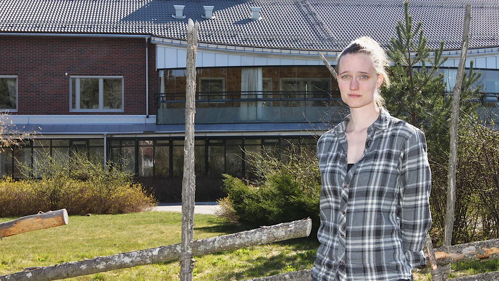 ”Morfar månar mycket om andra och vill att alla ska kunna komma ut på balkongerna där man kan få fina naturupplevelser.” säger Sofia Neovius som hoppas att balkongproblemet kan få en snar lösning.