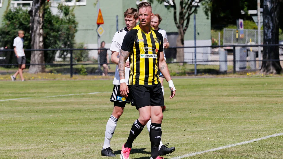 Sonny Karlsson lämnar IFK Oskarshamn.