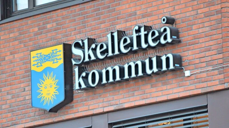 Skribenten tycker att det pågår för mycket meningslös verksamhet inom Skellefteå kommun.