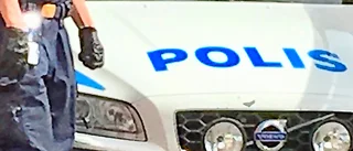 Polisen slog till mot inlandsbon: Hade vapnet innanför kläderna när han greps