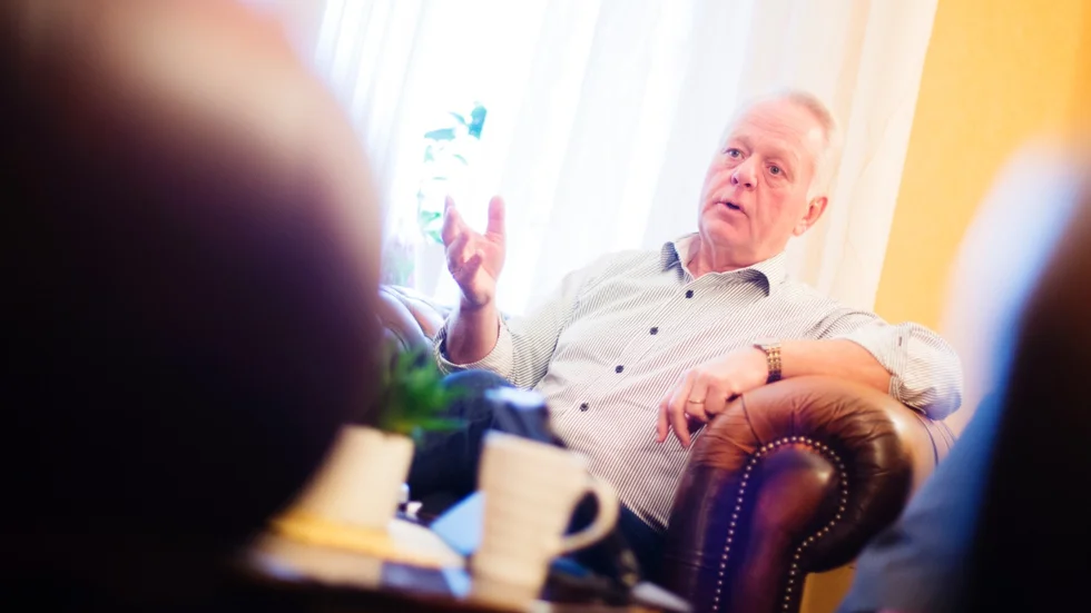 Göran Dahlström (S), kommunstyrelsens ordförande i Katrineholm, borde inte alltid ha så bråttom, för demokratin och skattebetalarnas skull.