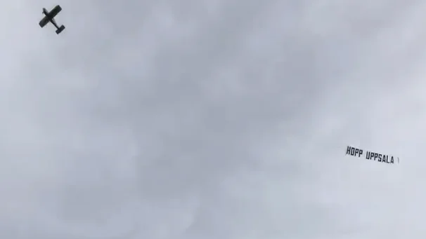 Ett flygplan med budskapet "Hopp Uppsala" kunde ses på Uppsalahimlen under tisdagen.