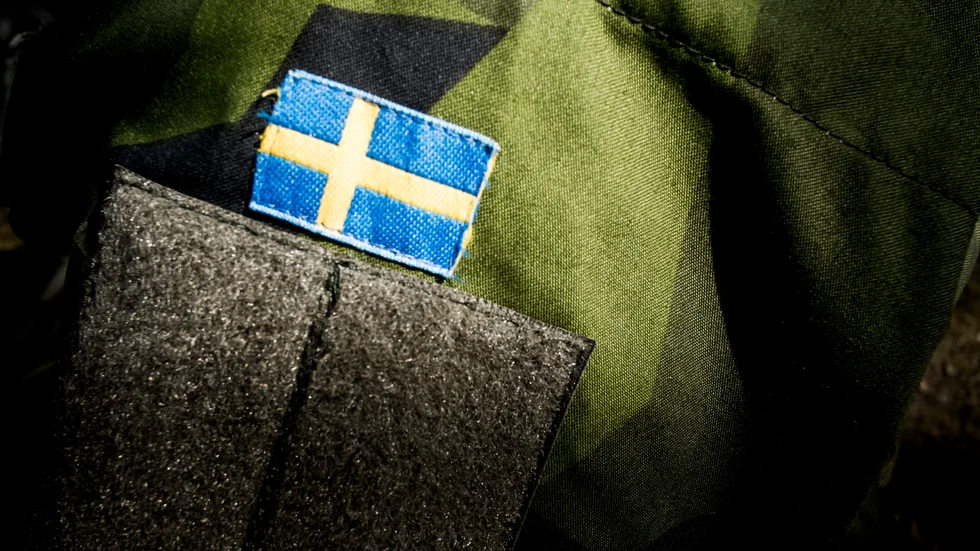 Mannen fick sänkt straff i tingsrätten eftersom han riskerade att förlora jobbet inom Försvarsmakten om han döms.