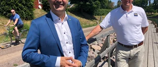 Ministern på kanalbesök - men utan löfte om mer pengar