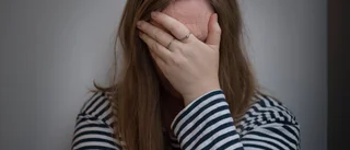 Fler kvinnor "mitt i livet" begår självmord