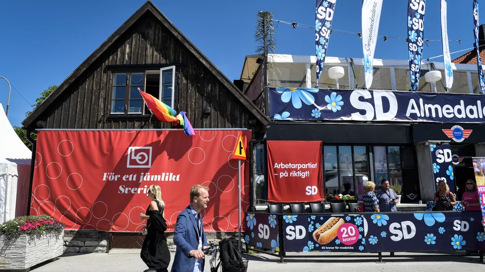Facket är inte vilken förening som helst. Därför lär LO-förbunden tvingas att leva med att ha aktiva sverigedemokrater som medlemmar.
