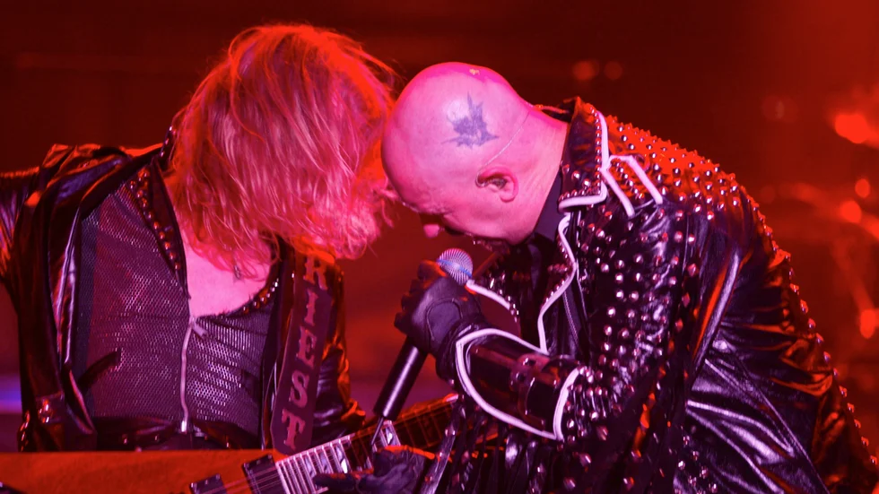 Judas Priest får vänta med sitt Linköpingsbesök. 