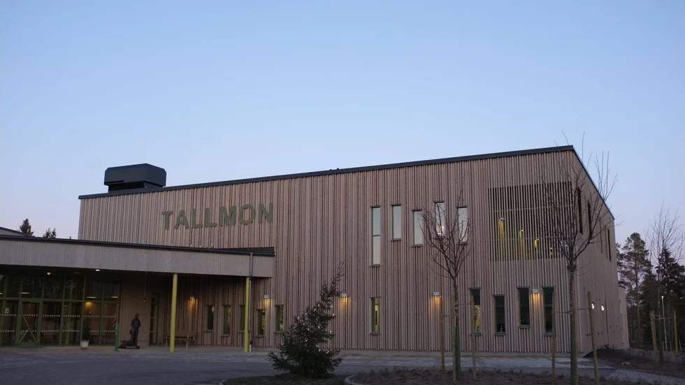 Attendo Bergsmansgatan i Sala, Bergsparken i Lindesberg, Silver Life i Stockholm/Nacka och Seniorboendet radiotorget i Göteborg är också nominerade till titeln.