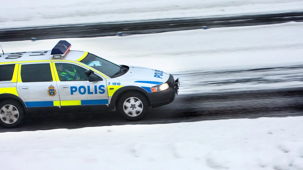 Polisen påträffade under måndagsförmiddagen ett stulet motorfordon i Öjebyn. 