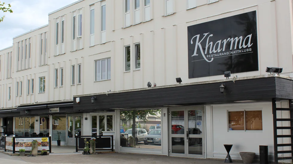 Det blev stökigt på Kharma restaurang och nattklubb natten till söndag. 