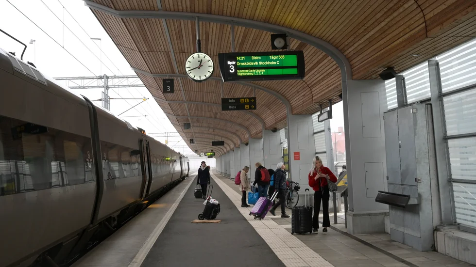 SJ har en tydlig utmaning – att få ekonomi i att köra halvfulla tåg. Arkivbild