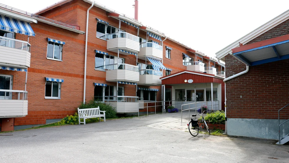 Fyra nya fall av covid-19 har bekräftats på ytterligare ett äldreboende i Piteå kommun. Enligt uppgifter ska det röra sig om Norrgården i Norrfjärden.