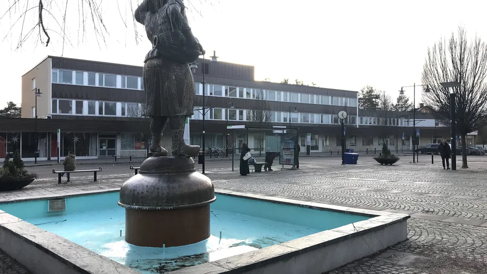 Insändarskribenten Torsten Westlund lyfter frågan om behovet av fler parkeringsplatser i Torshälla.