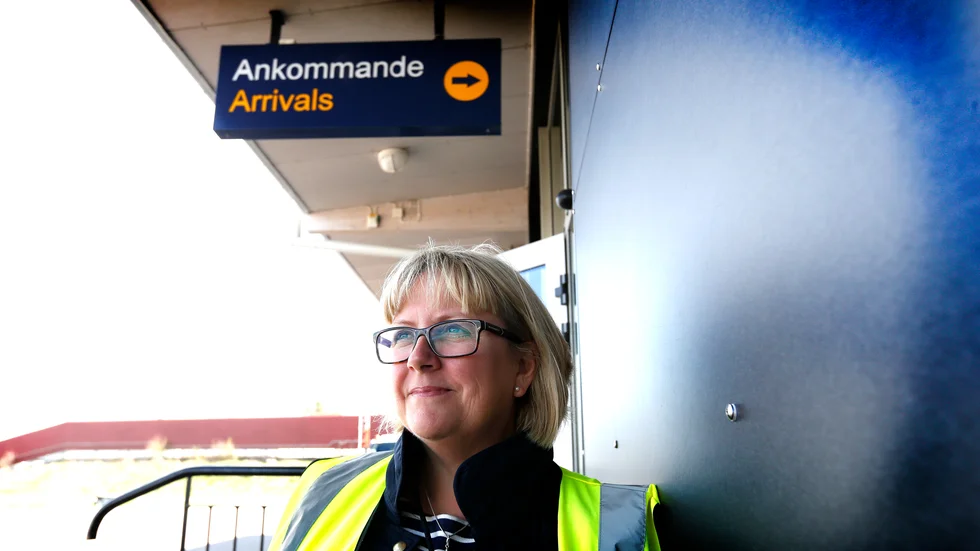 Camilla Lejon hoppas att flygtrafiken är tillbaka i början av augusti.