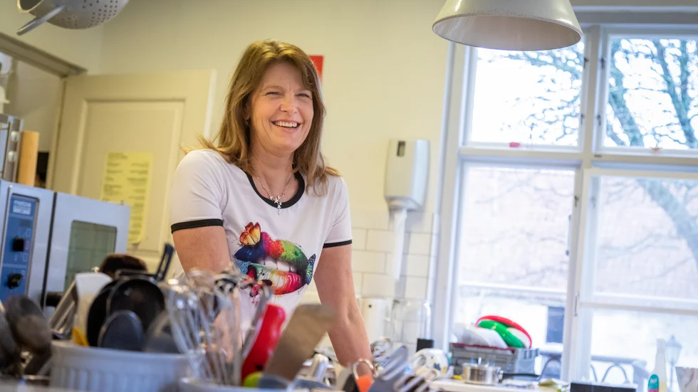 Cecilia Westerholm Beer, Grå Gåsen i Burgsvik, lagar maten till artisterna under inspelningen av "Så mycket bättre".