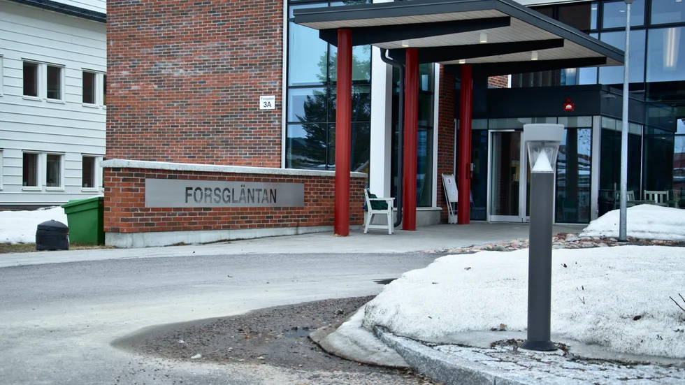 Enligt fackförbundets skrivelse är Forsgläntan det äldreboende i Gällivare som har vårdat flest misstänkta och bekräftade fall av covid-19.