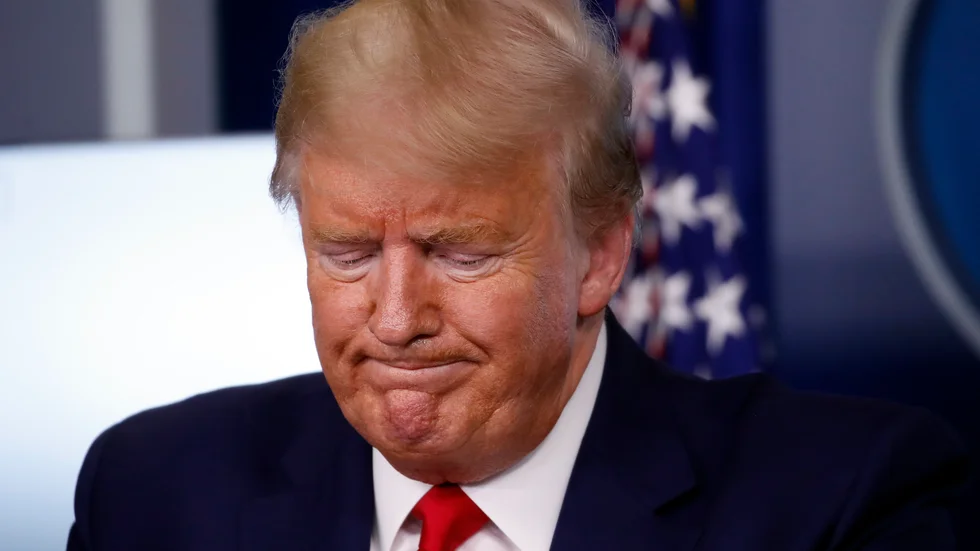USA:s president Donald Trump har skiftat i budskap – och ton – när viruskrisen slagit allt hårdare mot USA.