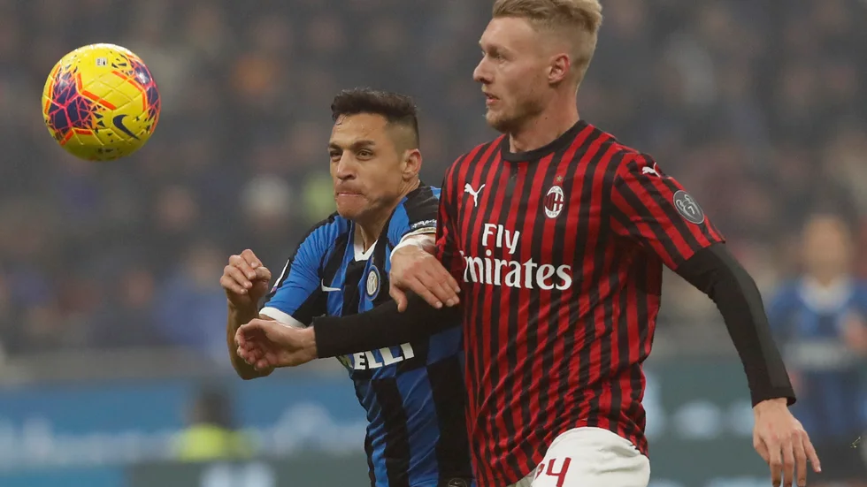 Simon Kjær hoppas att han köps loss av AC Milan. Arkivbild.