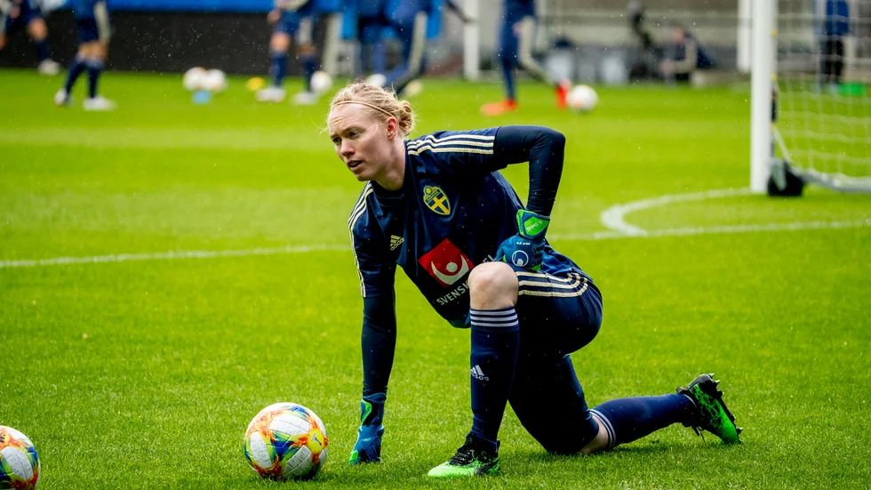 Svenska landslagsmålvakten Hedvig Lindahl ser ut att kunna bli kvar i Wolfsburg längre än till och med den 30 juni, när hennes kontrakt egentligen går ut. Arkivbild.