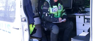 Tre bilister förlorade körkortet under en timme