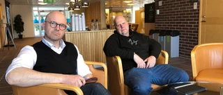 Kamp på dubbla fronter för socialtjänsten