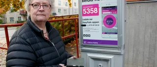 Här kan man bara betala med en telefon