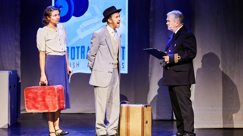 Andrea Geurtsen, Mats Tielman Lindberg och John Fiske i "Sally".